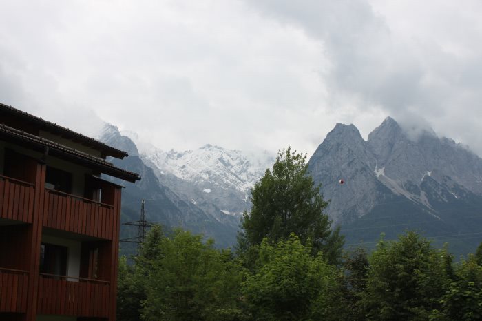 Edelweiss Lodge and Resort Mountains